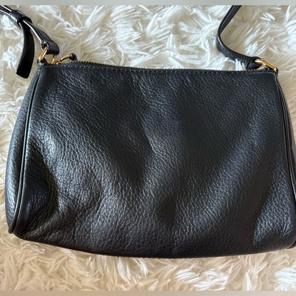 Marc Jacobs Black Pebbled Leather Crossbody - Picture 2 of 4